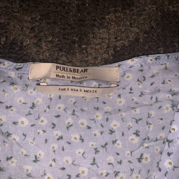 Pull and Bear Deep V Crop Top - Picture 4 of 4